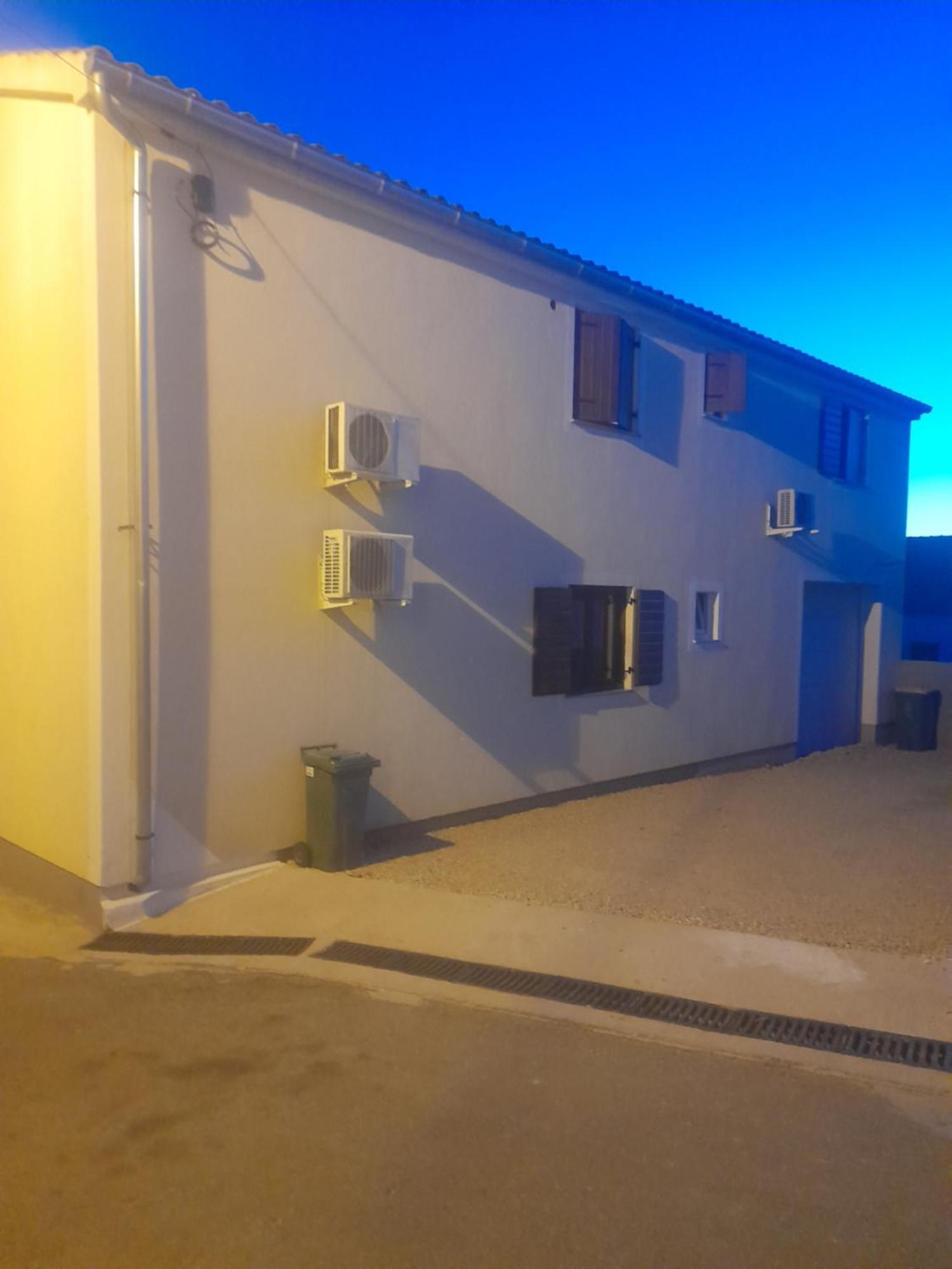 Apartment Dukic Sveti Filip i Jakov Buitenkant foto